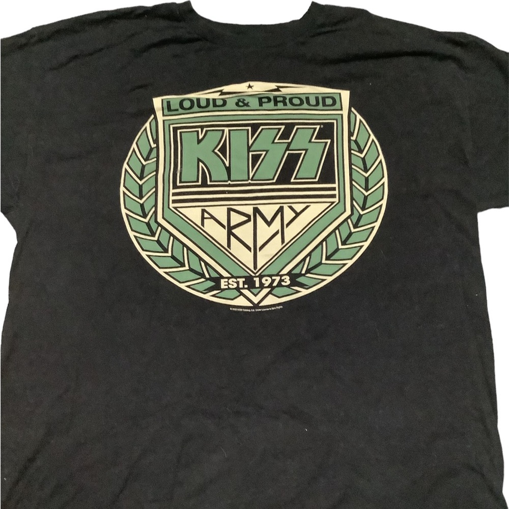 KISS band t shirt